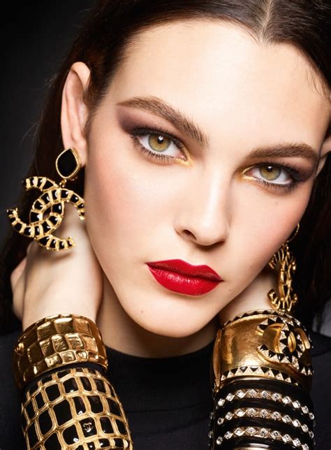 new makeup chanel 2019|chanel makeup official site.